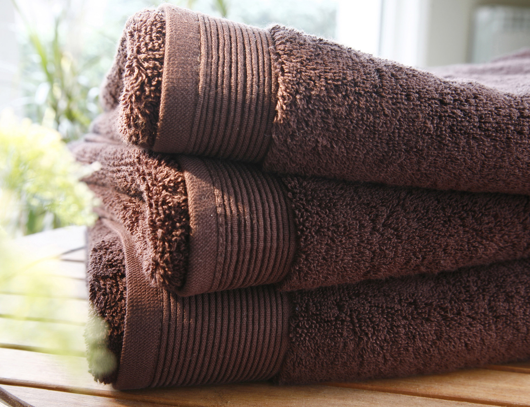 Коричневое полотенце. Полотенце (светло-коричневый). Полотенце коричневое 4. Полотенце коричнево серое уебищное.
